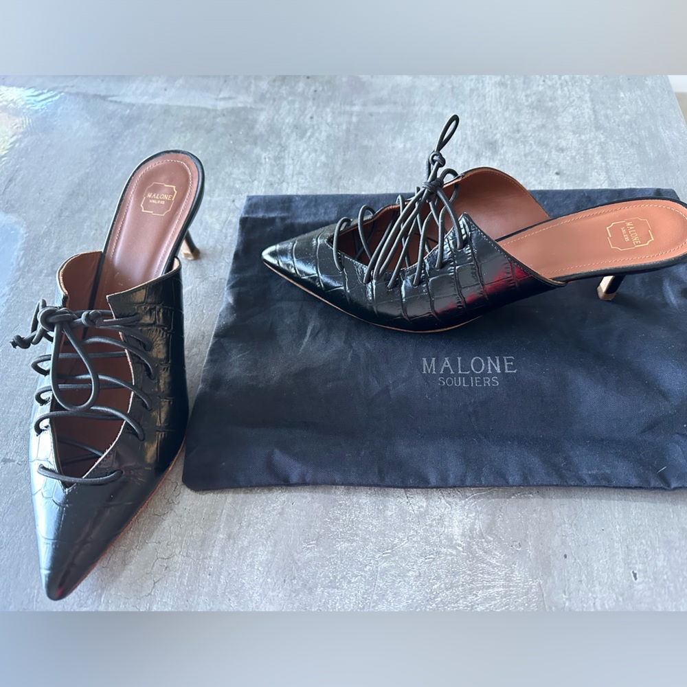 Malone Souliers Croc Embossed Leather Lace Up Kitten Heels, Size 7.5, Black